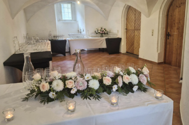 Bildarstellung von Hochzeit Nagold Schloss Schwandorf Salon  - Schloss Schwandorf